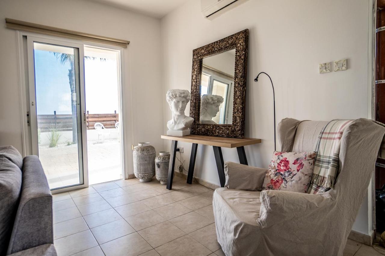 Villa Chill And Joy Paralimni Exterior photo